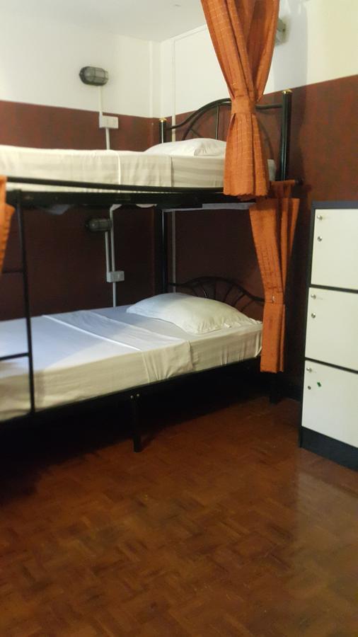 Hostel 999 Triplenine Chiangmai Chiang Mai Zewnętrze zdjęcie
