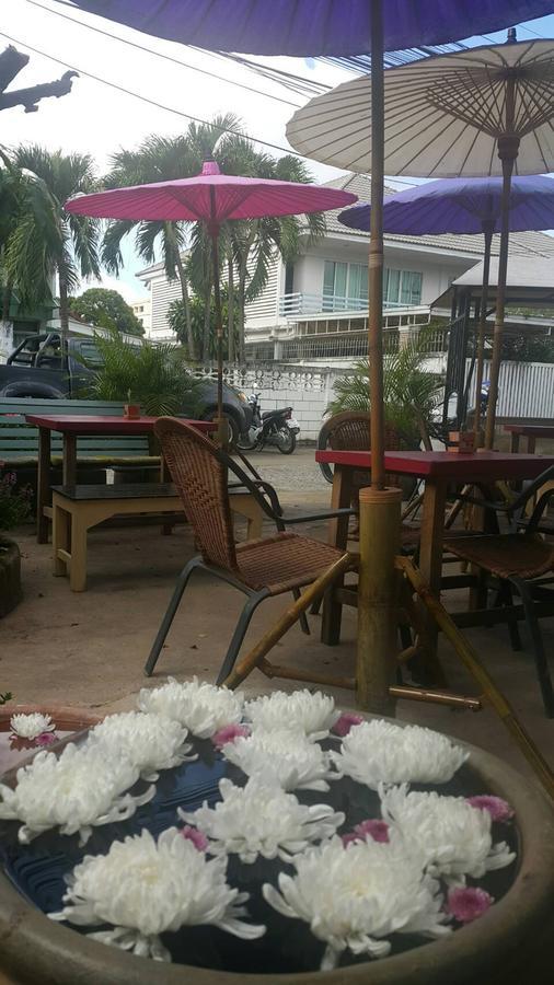 Hostel 999 Triplenine Chiangmai Chiang Mai Zewnętrze zdjęcie