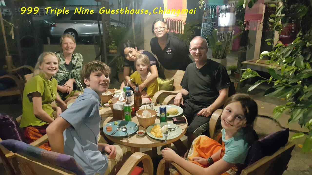 Hostel 999 Triplenine Chiangmai Chiang Mai Zewnętrze zdjęcie